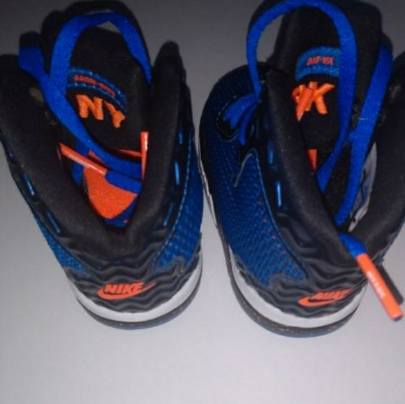 5c boy toddler blue,orange,white Nike - Picture 2 of 2